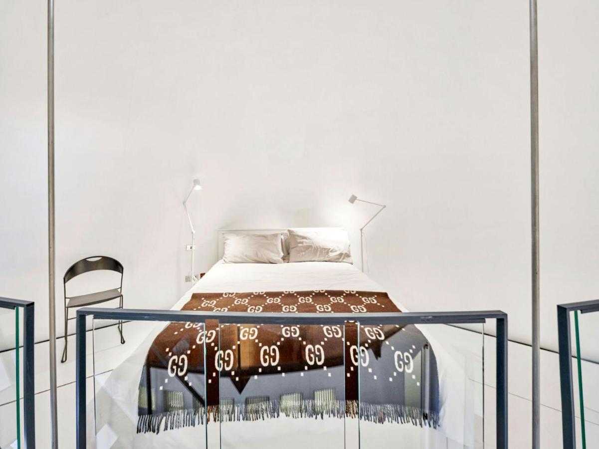 Splendid Apartment In The Historic Center Milaan Buitenkant foto