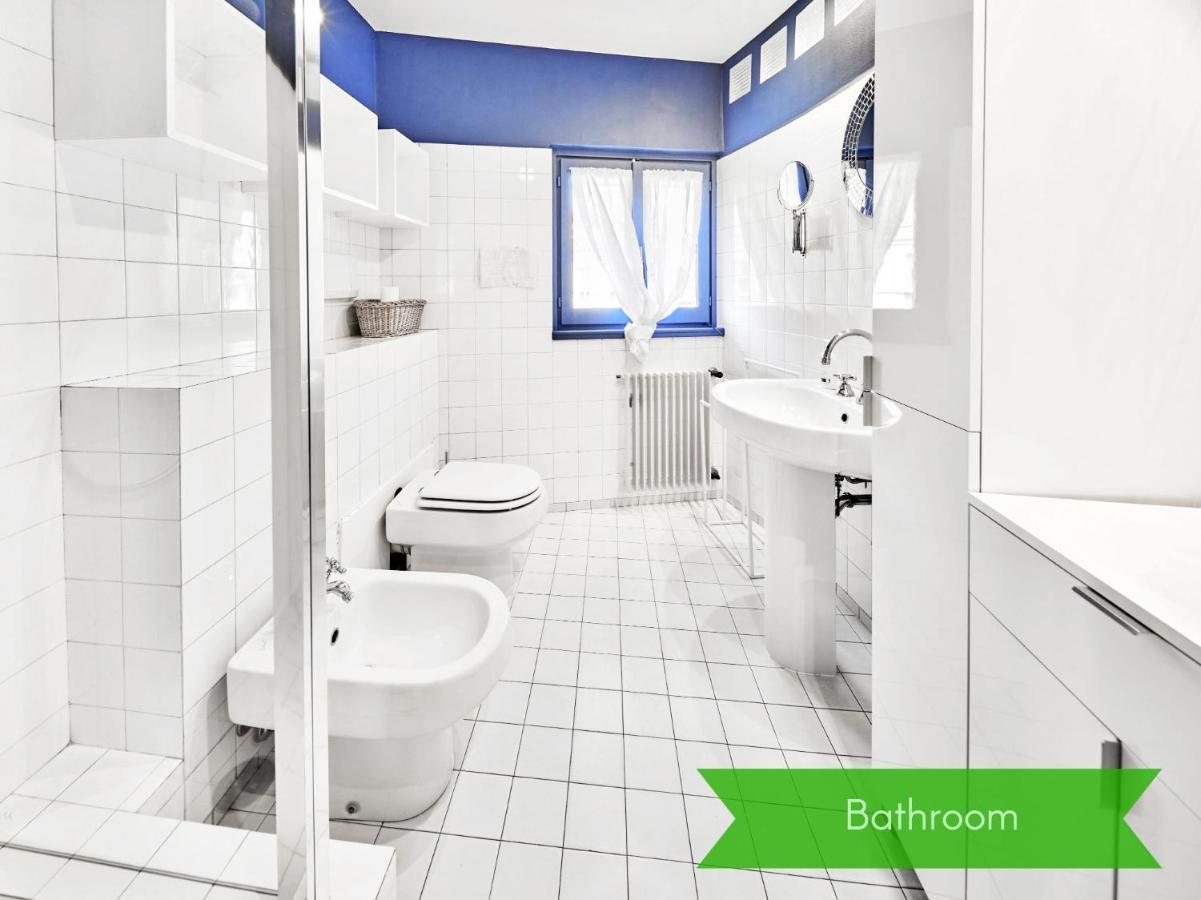Splendid Apartment In The Historic Center Milaan Buitenkant foto