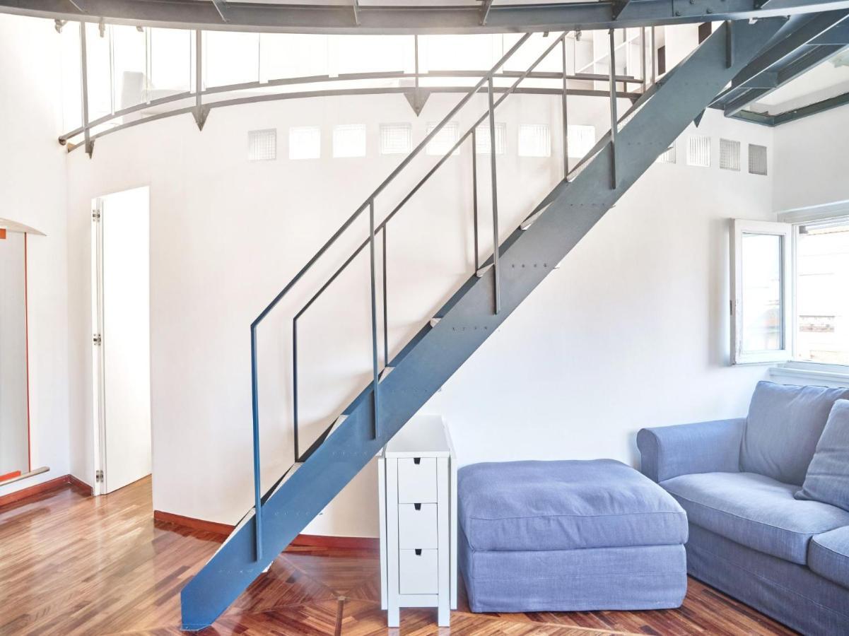 Splendid Apartment In The Historic Center Milaan Buitenkant foto